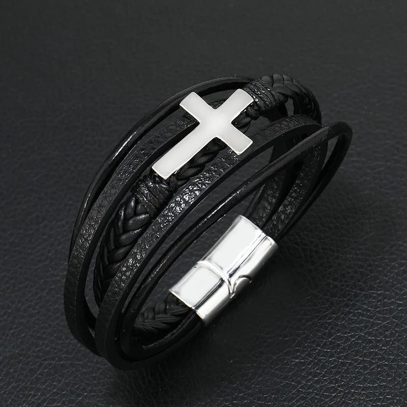 Leren Armband met Kruis - Zwart met Zilver Kleurige Sluiting - TrendFox