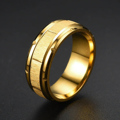 Ring met Geometrische Versiering - Goud Kleurig - TrendFox